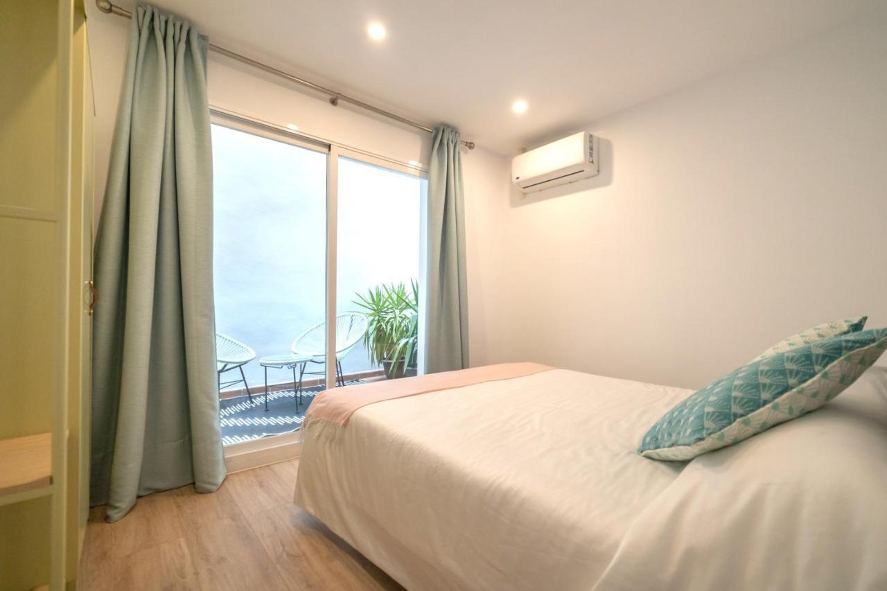 Soler Apartments サン・アドリア・デ・ベソス エクステリア 写真