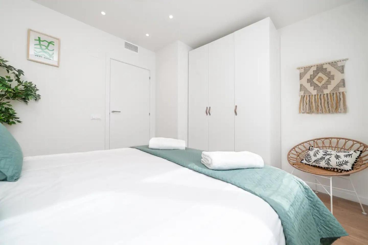 Soler Apartments サン・アドリア・デ・ベソス エクステリア 写真